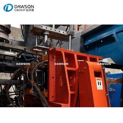 노동 수요 1~2명, 오퍼레이터, 플라스틱 30리터 제리캔 제조, 완전 자동 블로우 성형기 생산 설비